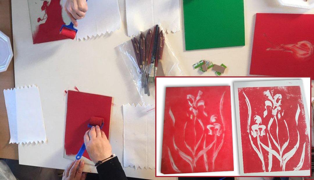 Vue "aérienne" de l'atelier, avec une production dans un encadré Vue "aérienne" de l'atelier, avec une production dans un encadré