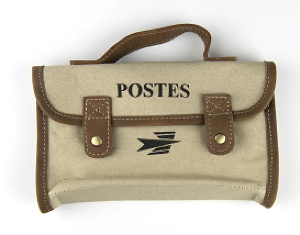 Vue 1 – Trousse Beige